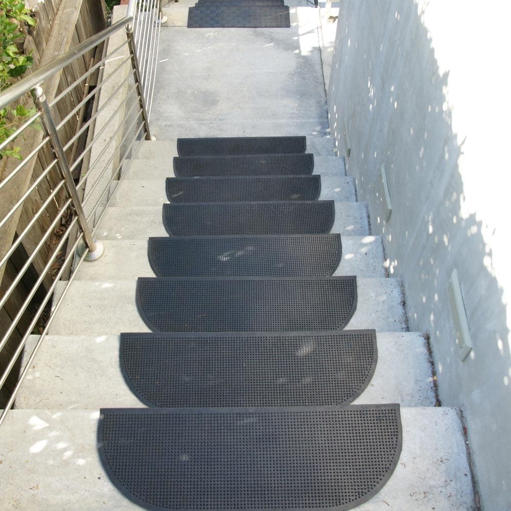 Black Grip Tight Rubber Stair Mats 6 Pack