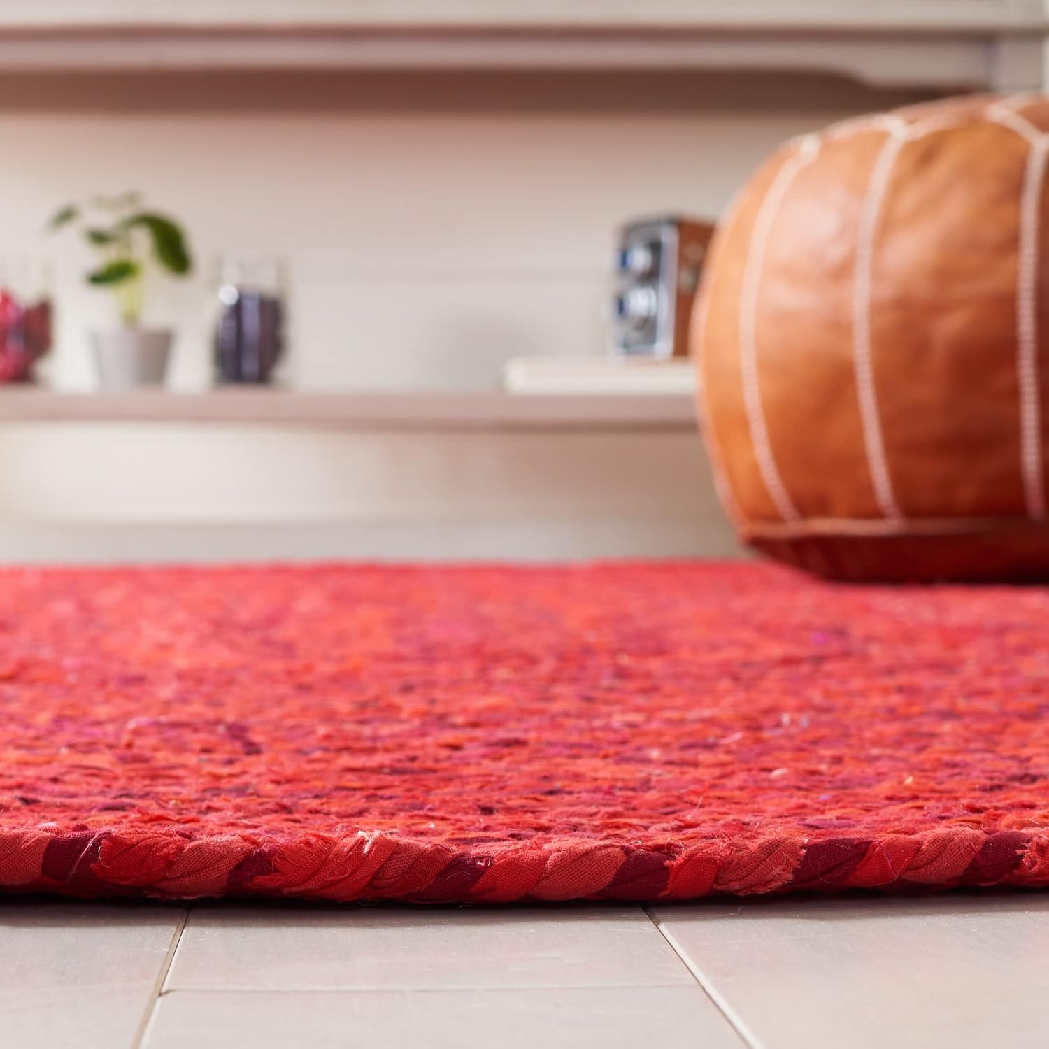 Braided Round Rug 8', Red