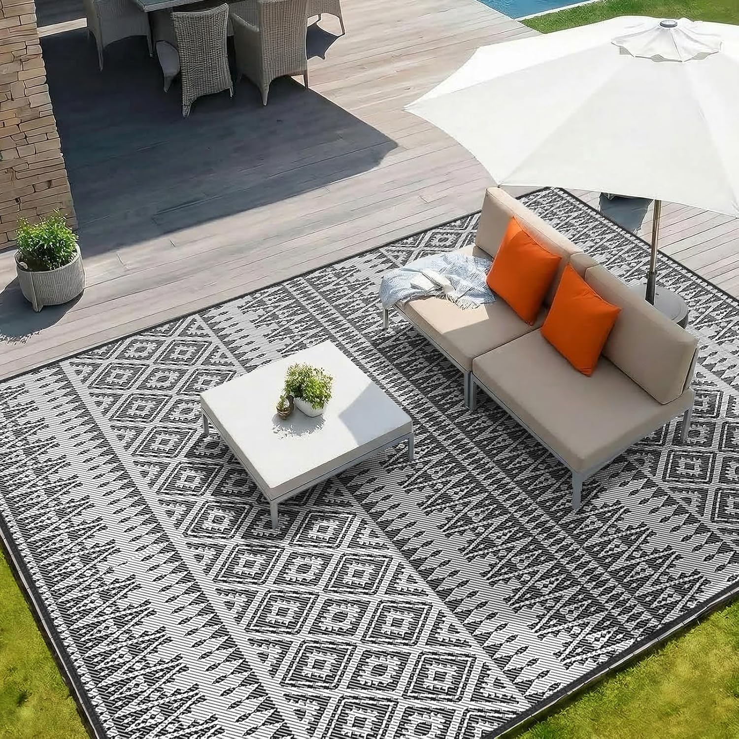 Black White Waterproof Reversible Outdoor Rug